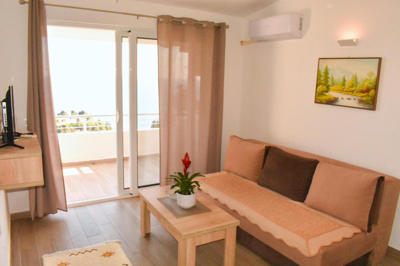 Studio Apartments Jupo Ulcinj Exterior foto