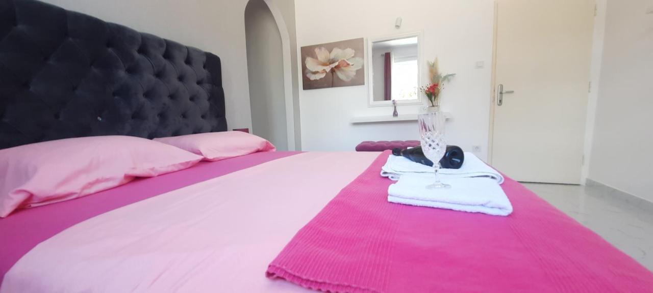 Studio Apartments Jupo Ulcinj Exterior foto